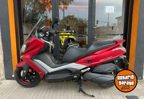 Motos - Kymco DOWNTOWN 2025 Nafta 6500Km - En Venta