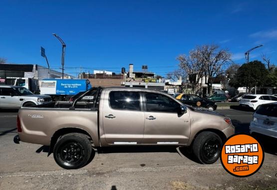 Camionetas - Toyota Hilux 2006 Diesel 258000Km - En Venta