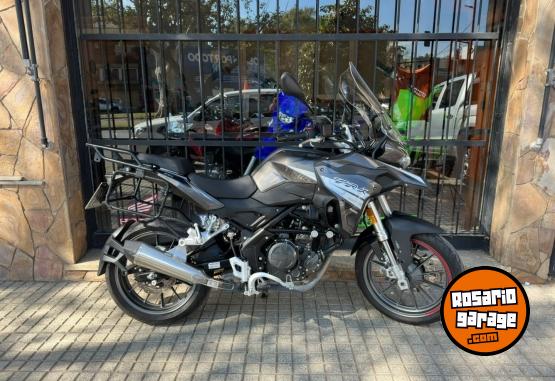 Motos - Benelli TRK 250 2024 Nafta 4900Km - En Venta