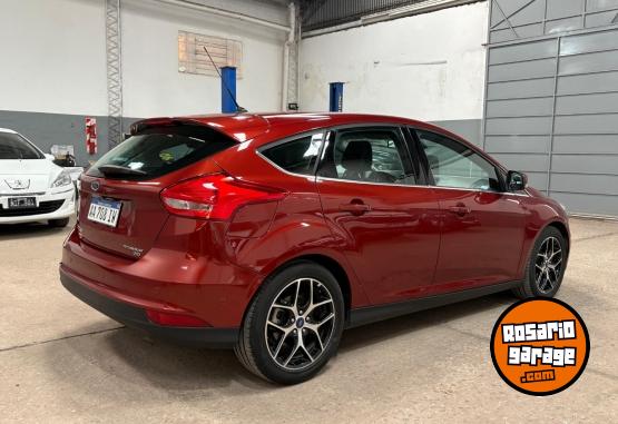 Autos - Ford Focus Titanium 2.0 Manual 2017 Nafta 120000Km - En Venta