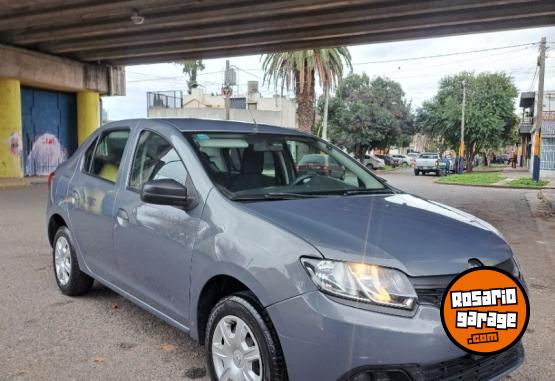 Autos - Renault Logan authentique 2014 Nafta 167000Km - En Venta