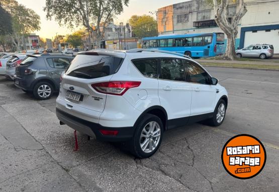 Camionetas - Ford Kuga 2016 Nafta 81000Km - En Venta