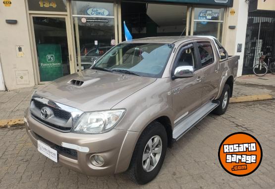 Camionetas - Toyota Hilux srv 3.0 2009 Diesel 170000Km - En Venta