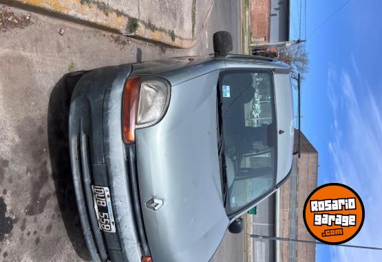 Utilitarios - Renault kangoo 2001 Nafta 398500Km - En Venta