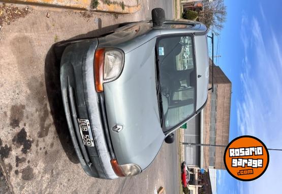 Utilitarios - Renault kangoo 2001 Nafta 398500Km - En Venta