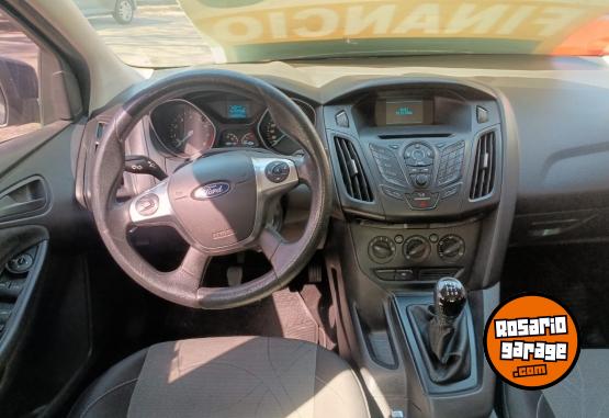 Autos - Ford FOCUS 1.6 S III 2014 Nafta 137000Km - En Venta
