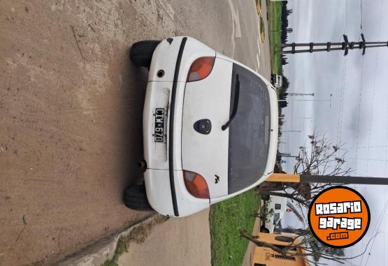 Autos - Ford KA 1998 Nafta 180000Km - En Venta