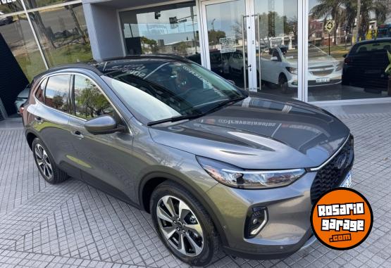 Camionetas - Ford KUGA PLATINIUM HYBRID 2.5 2024 Electrico / Hibrido 45000Km - En Venta