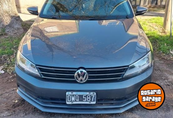 Autos - Volkswagen Vento 2015 Nafta 122000Km - En Venta