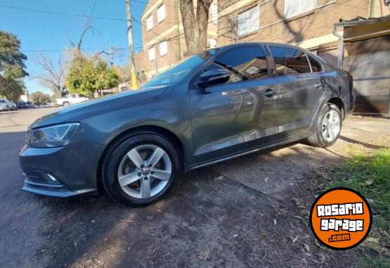 Autos - Volkswagen Vento 2015 Nafta 122000Km - En Venta
