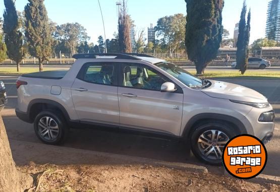 Camionetas - Fiat TORO VOLCANO 4X4 2017 Diesel 104000Km - En Venta