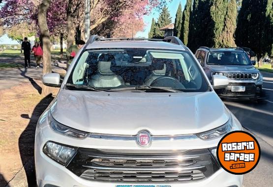 Camionetas - Fiat TORO VOLCANO 4X4 2017 Diesel 104000Km - En Venta