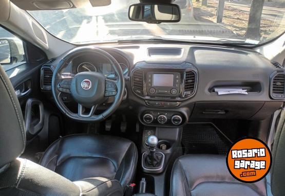 Camionetas - Fiat TORO VOLCANO 4X4 2017 Diesel 104000Km - En Venta