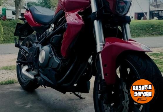 Motos - Benelli TNT 300 2017 Nafta 36000Km - En Venta