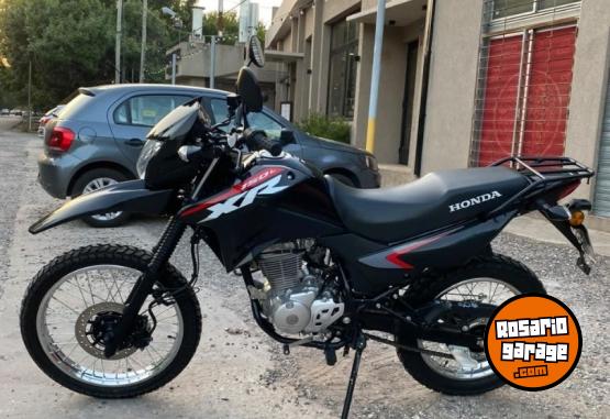 Motos - Honda XR 150L 2026 Nafta 9000Km - En Venta