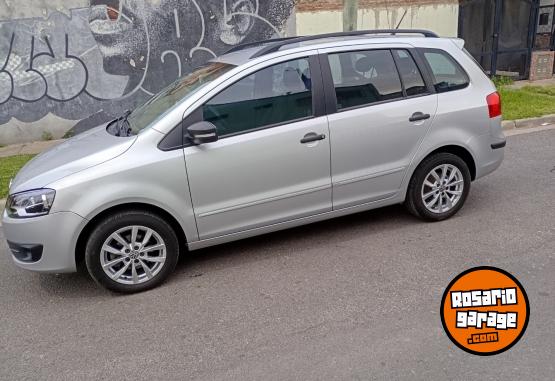 Autos - Volkswagen SURAN 2012 Nafta 1111Km - En Venta