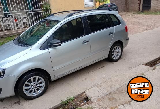 Autos - Volkswagen SURAN 2012 Nafta 1111Km - En Venta