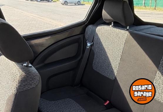 Autos - Ford Ka fly viral 2012 Nafta 89000Km - En Venta