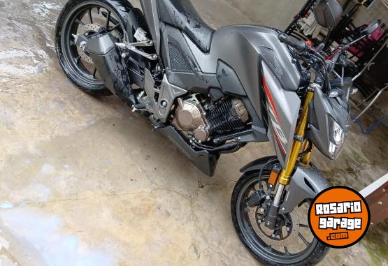 Motos - Honda Cb 300 2026 Nafta 1000Km - En Venta