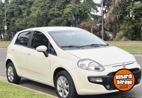 Autos - Fiat Punto Attractive 2014 Nafta 138000Km - En Venta