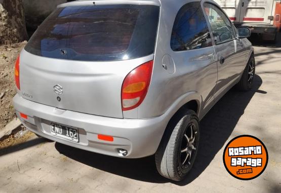 Autos - Suzuki Fun 2004 Nafta 200000Km - En Venta