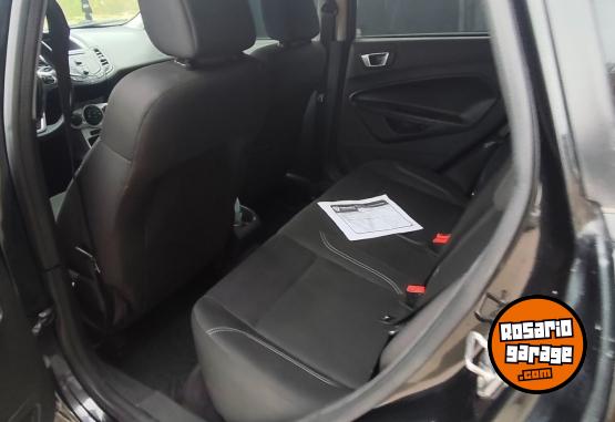 Autos - Ford Fiesta 2014 Nafta 150000Km - En Venta
