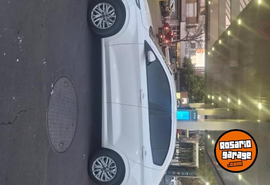 Autos - Fiat Cronos 1.3 2021 Nafta 152000Km - En Venta