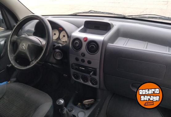 Utilitarios - Citroen Berlingo hdi 2015 Diesel 156000Km - En Venta