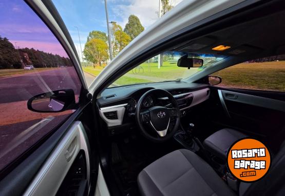 Autos - Toyota Corolla 2015 Nafta 81000Km - En Venta