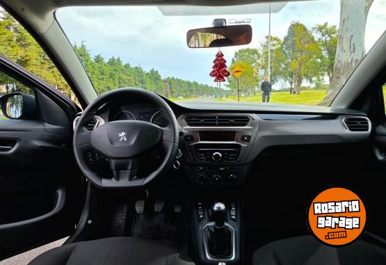 Autos - Peugeot 301 2017 Diesel 105000Km - En Venta