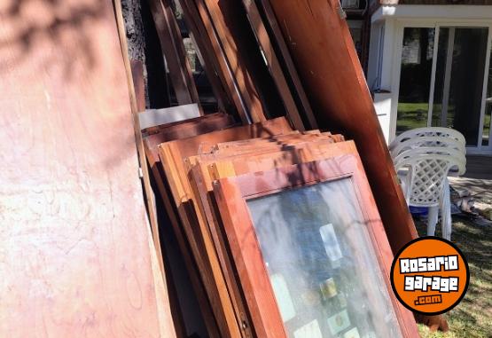 Hogar - LOTE TODO CEDRO PUERTAS Y VENTANAS MÁS DE 40 PIEZAS ‼️ - En Venta