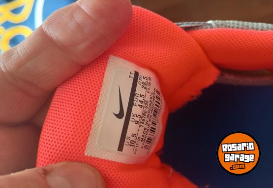 Indumentaria - Excelente Par de Zapas Nike Air Max 95 Originales Talle USA 10.5 Como Nuevas - En Venta
