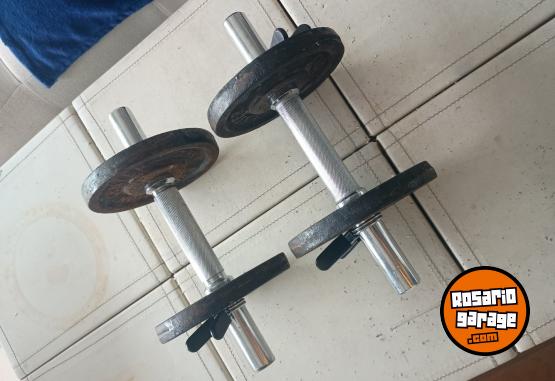 Deportes - Excelente Par de Mancuernas Macizas con Topes y 10 Kg de Discos de Fundición - En Venta