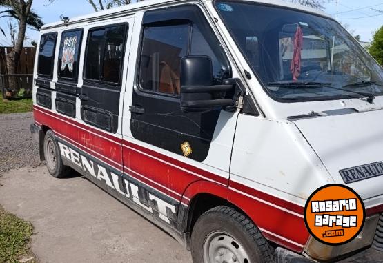 Utilitarios - Renault Trafic 1989 GNC 111111Km - En Venta