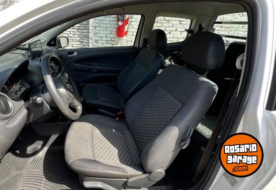 Utilitarios - Volkswagen Saveiro 2015 Nafta 79000Km - En Venta