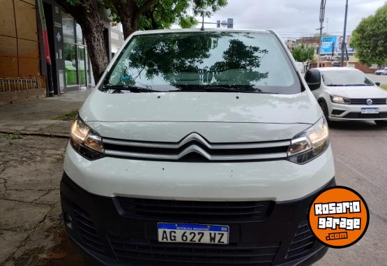 Camionetas - Citroen Jumpy 2024 2024 Diesel 70000Km - En Venta