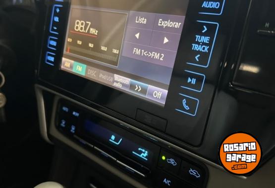 Autos - Toyota Corolla XEI PACK 1.8 CVT 2017 Nafta 93000Km - En Venta
