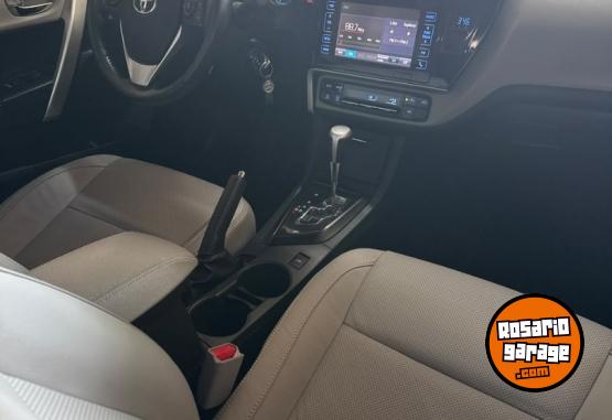 Autos - Toyota Corolla XEI PACK 1.8 CVT 2017 Nafta 93000Km - En Venta