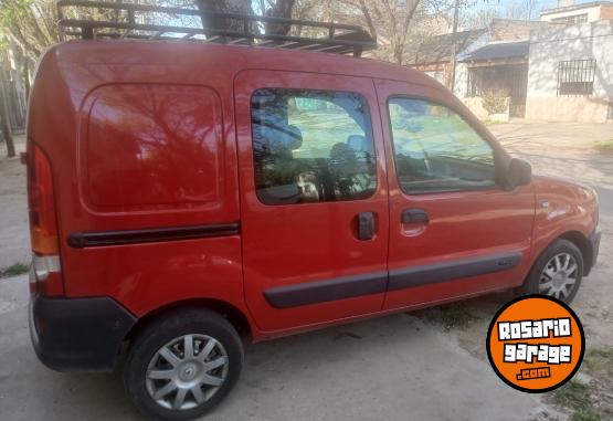 Utilitarios - Renault Kangoo 2017 Nafta 94000Km - En Venta
