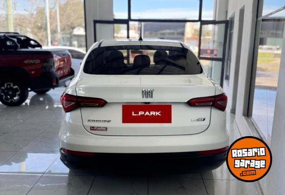 Autos - Fiat CRONOS DRIVE 2023 Nafta 45000Km - En Venta
