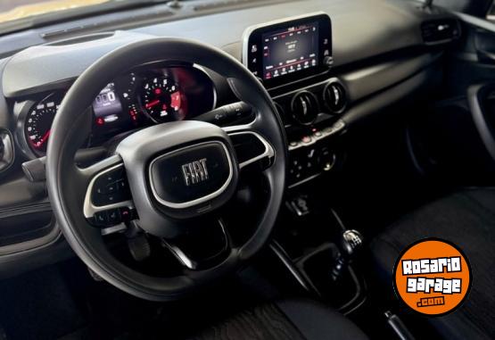 Autos - Fiat CRONOS DRIVE 2023 Nafta 45000Km - En Venta