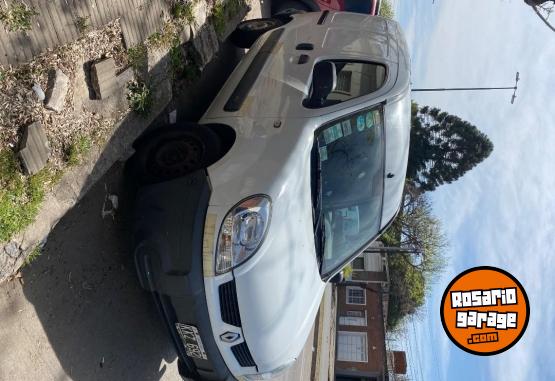 Utilitarios - Renault Kangoo 2011 Nafta 154000Km - En Venta