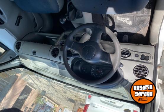 Utilitarios - Renault Kangoo 2011 Nafta 154000Km - En Venta
