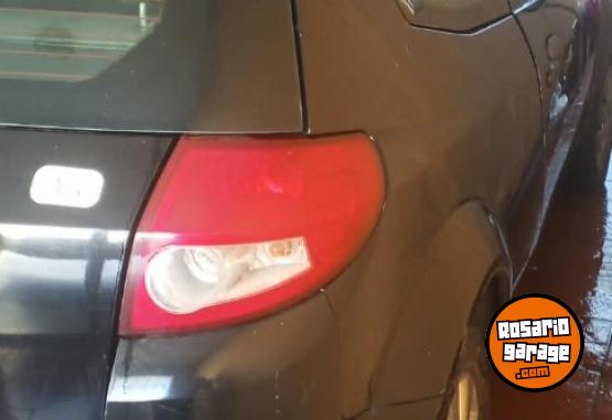Autos - Ford Viral 2011 Nafta 111111Km - En Venta