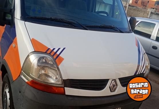 Utilitarios - Renault M�ster 2013 Diesel 300000Km - En Venta