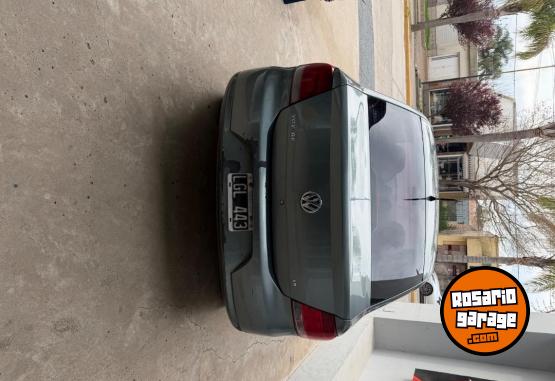 Autos - Volkswagen Voyage 2012 Nafta 216000Km - En Venta
