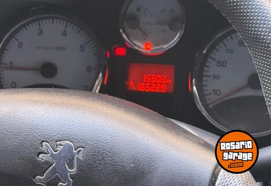 Autos - Peugeot 207 XT 2011 Nafta 166000Km - En Venta