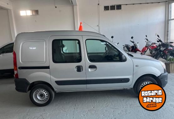 Utilitarios - Renault Kangoo 2018 Nafta 148000Km - En Venta