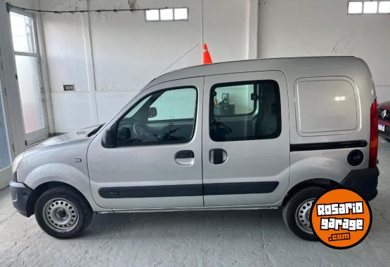 Utilitarios - Renault Kangoo 2018 Nafta 148000Km - En Venta