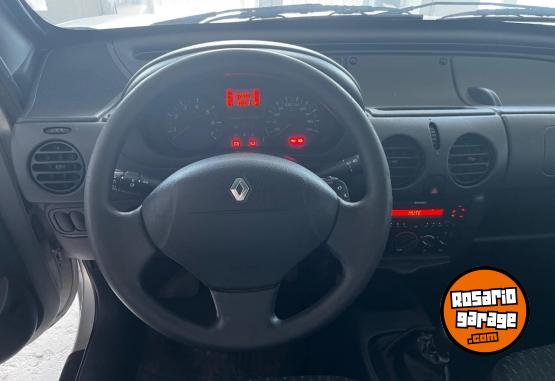 Utilitarios - Renault Kangoo 2018 Nafta 148000Km - En Venta